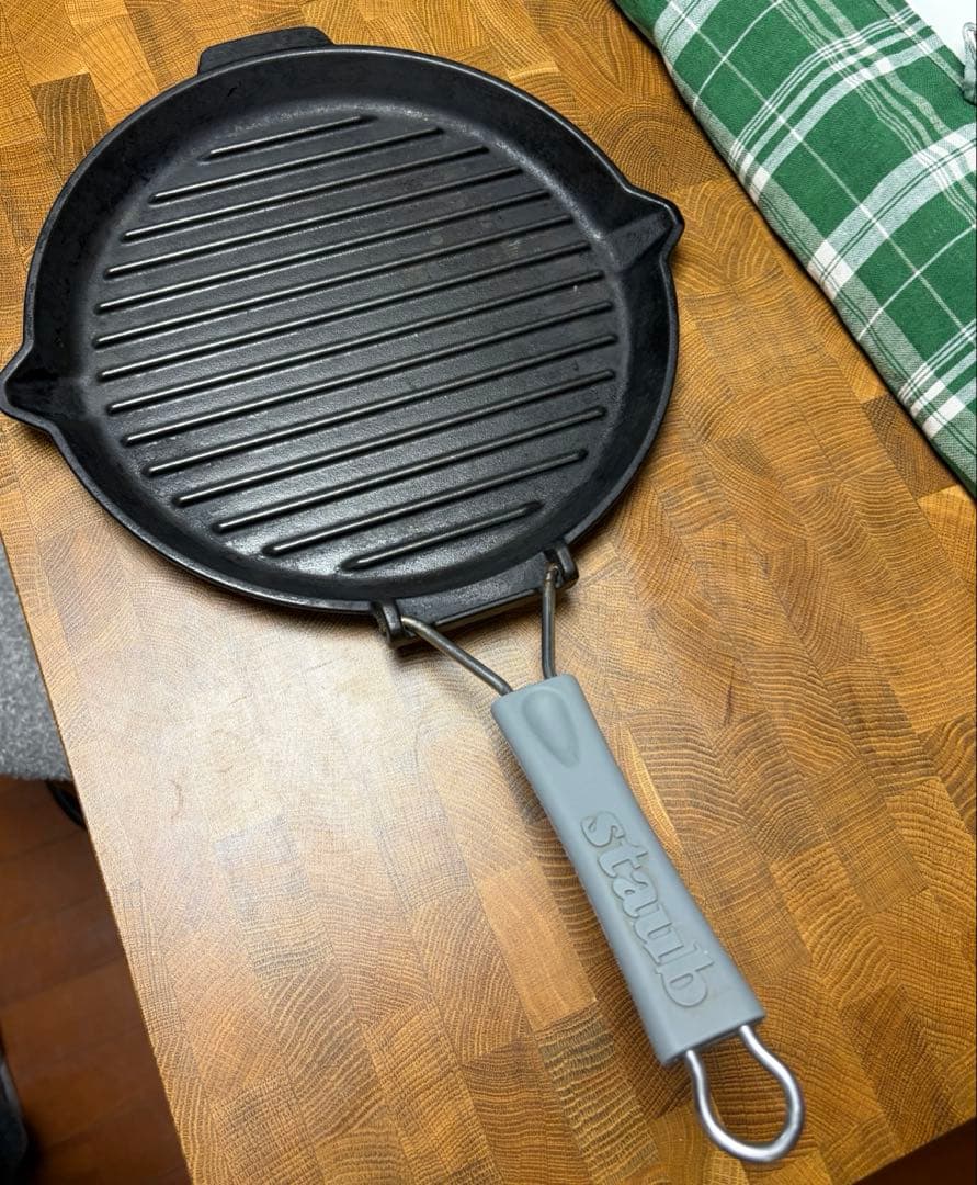 staub ラウンドグリルパン 27cm 黒