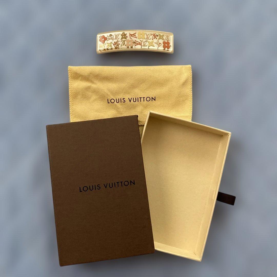 ルイヴィトン　ヘアアクセサリー　バレッタ