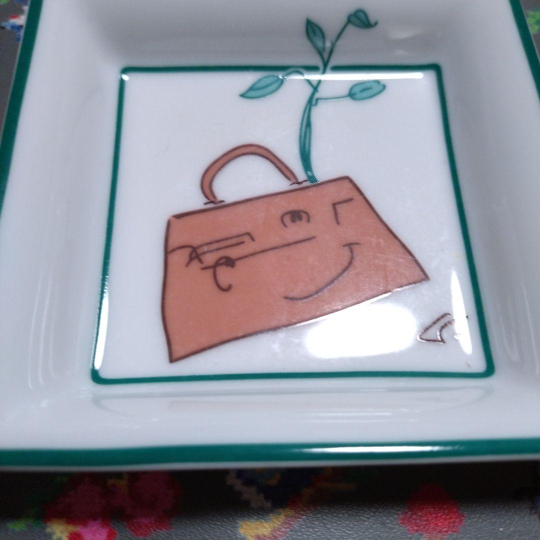 HERMESエルメスイヤーズギフト1998 ケリードールアッシュトレイ　小物入れ