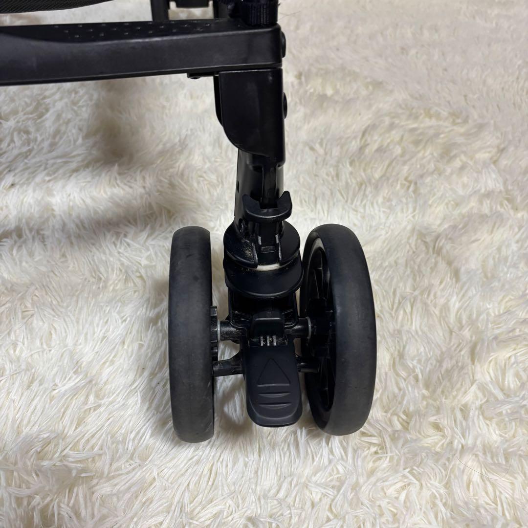 極美品　コンビ　Combi スゴカル　4キャスエアー　エッグショックCG グレー