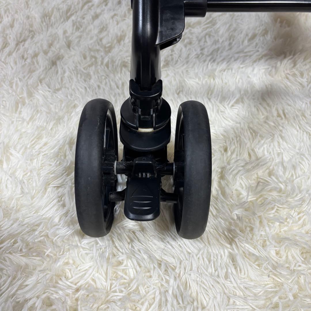 極美品　コンビ　Combi スゴカル　4キャスエアー　エッグショックCG グレー