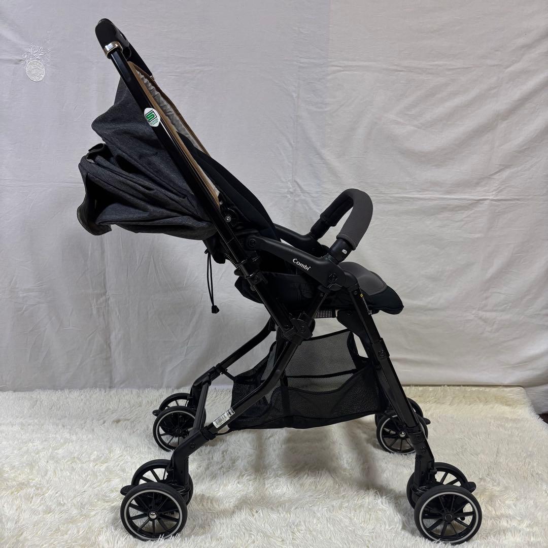 極美品　コンビ　Combi スゴカル　4キャスエアー　エッグショックCG グレー