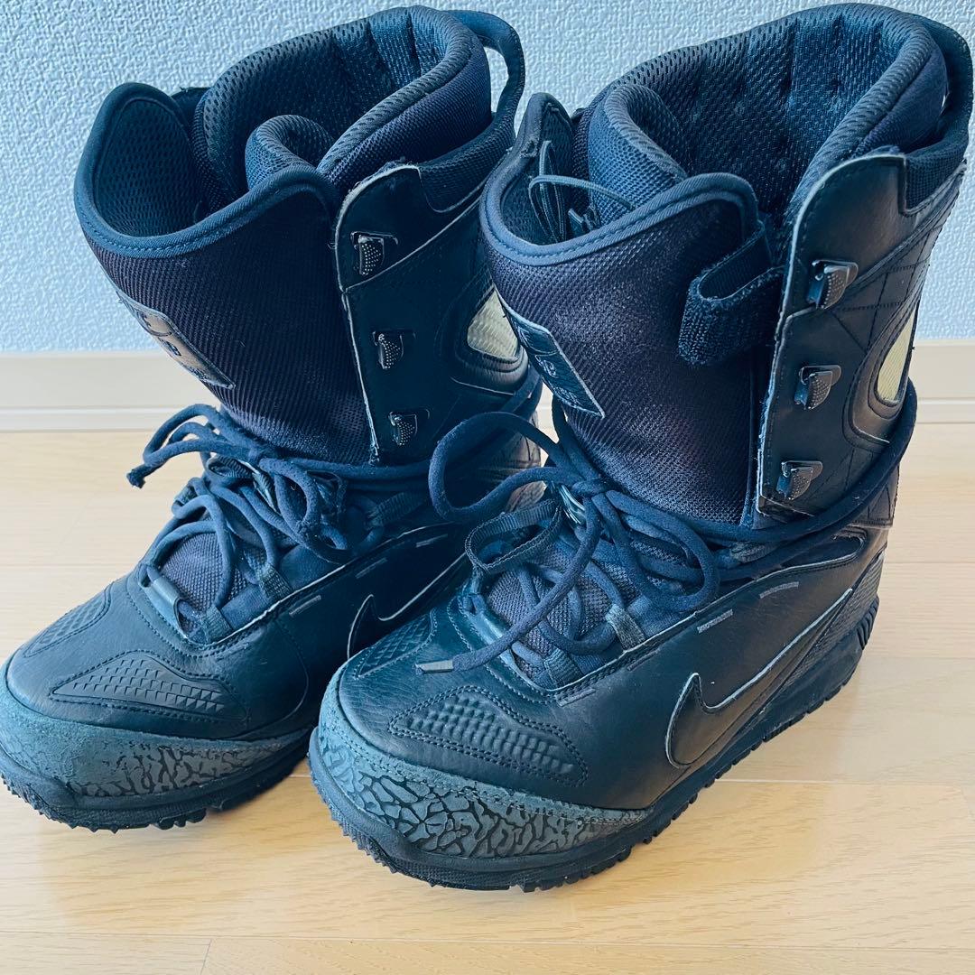 良品✨　NIKE SB ズーム怪獣　スノーボードブーツ ブラック　26cm
