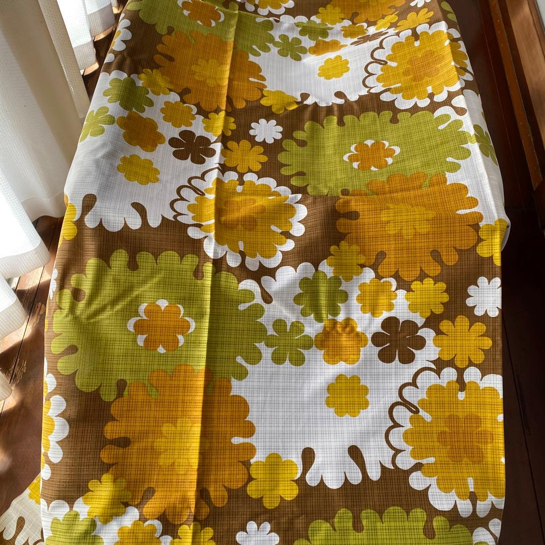 ミッドセンチュリー　カーテン　フラワー