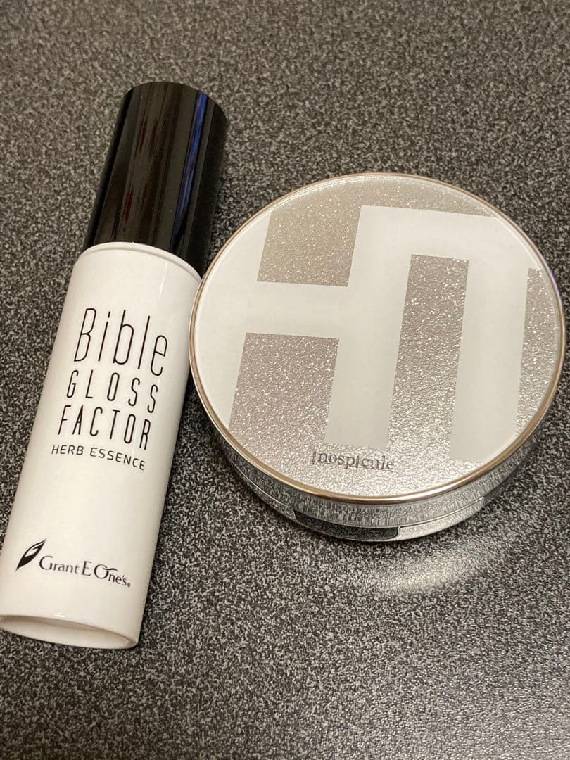 グラントイーワンズ　ハリトスコルセットファンデーション　バイブルグロスファクター