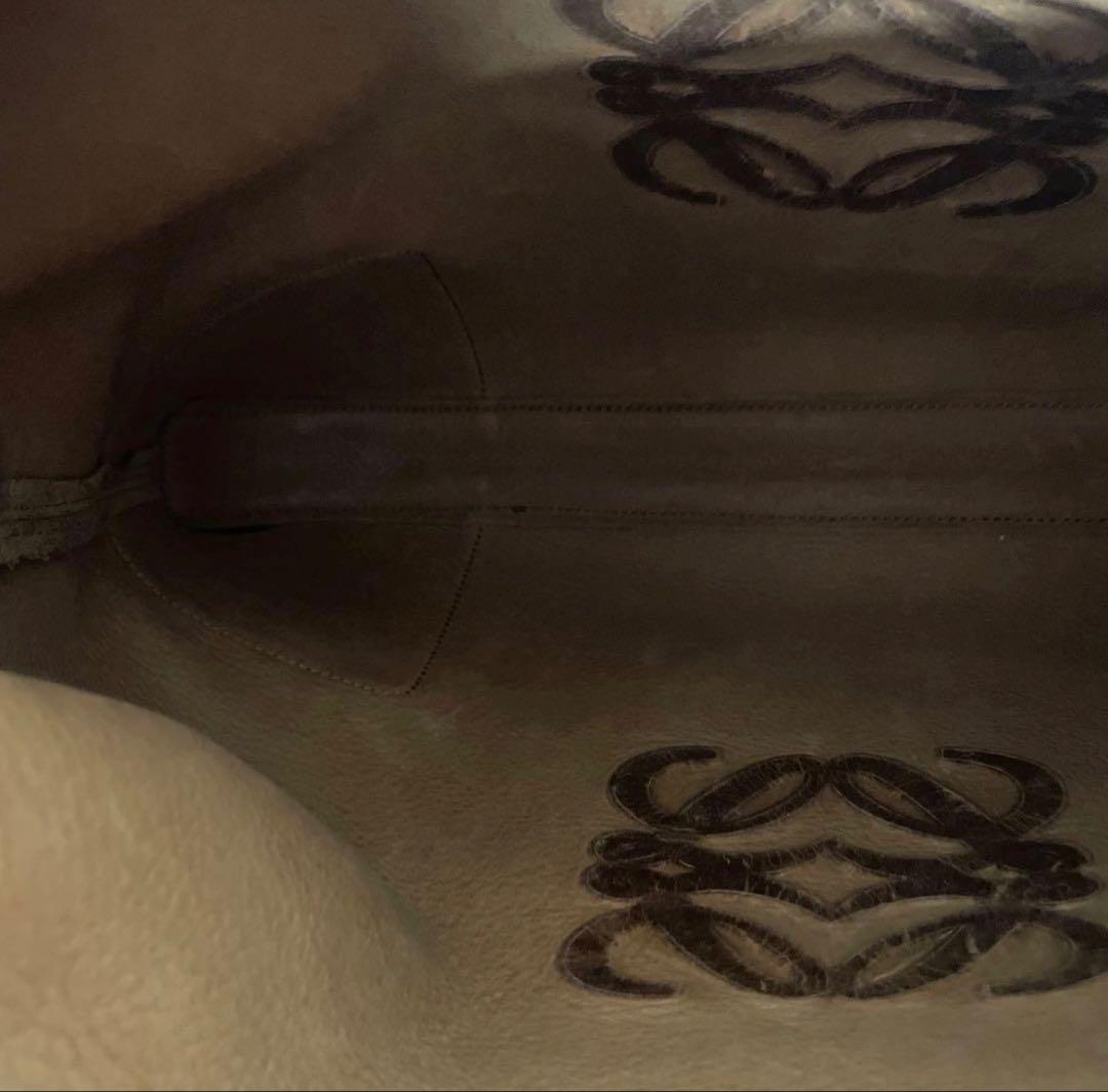 ロエベ　ワンハンドルトート　ブラウン