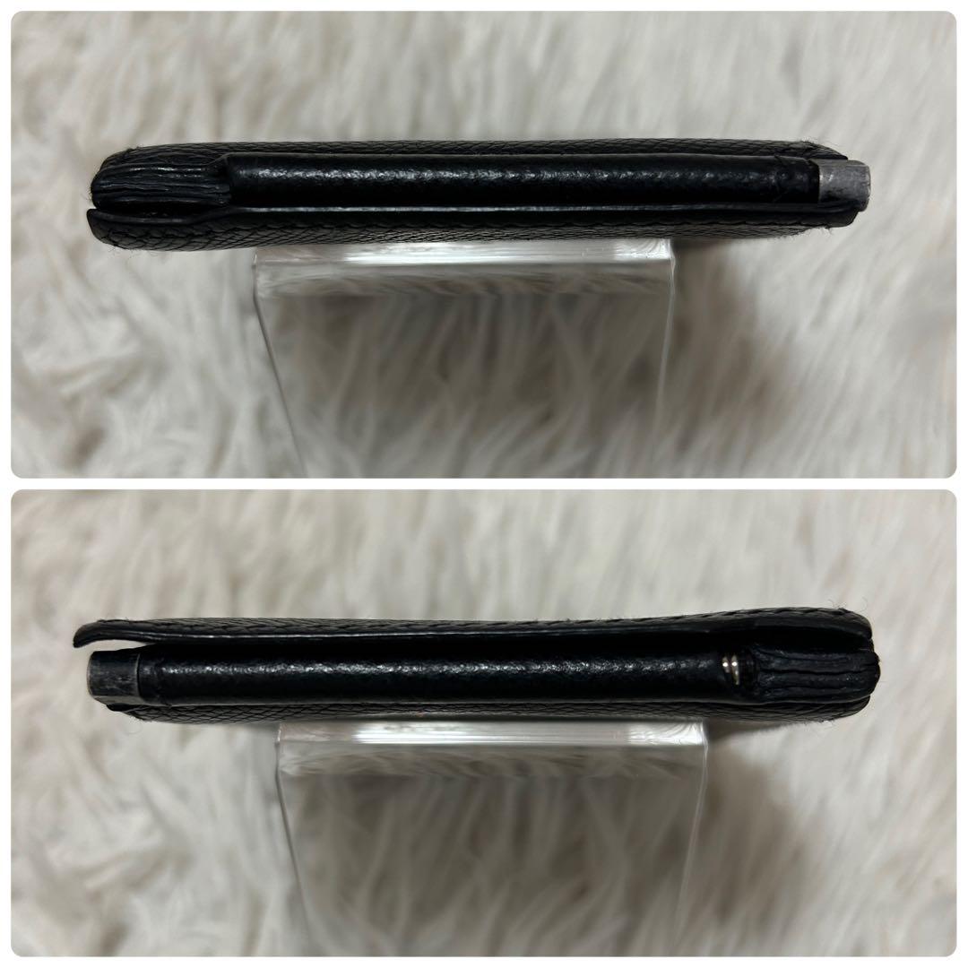 ⭐️極美品⭐️ヴァレクストラ　マネークリップ　二つ折り財布　レザー　ブラック
