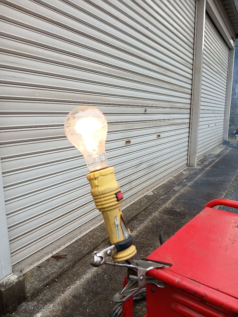 送料込　新ダイワ　実働品　エンジン発電溶接機　アクションウェルダーEW302D