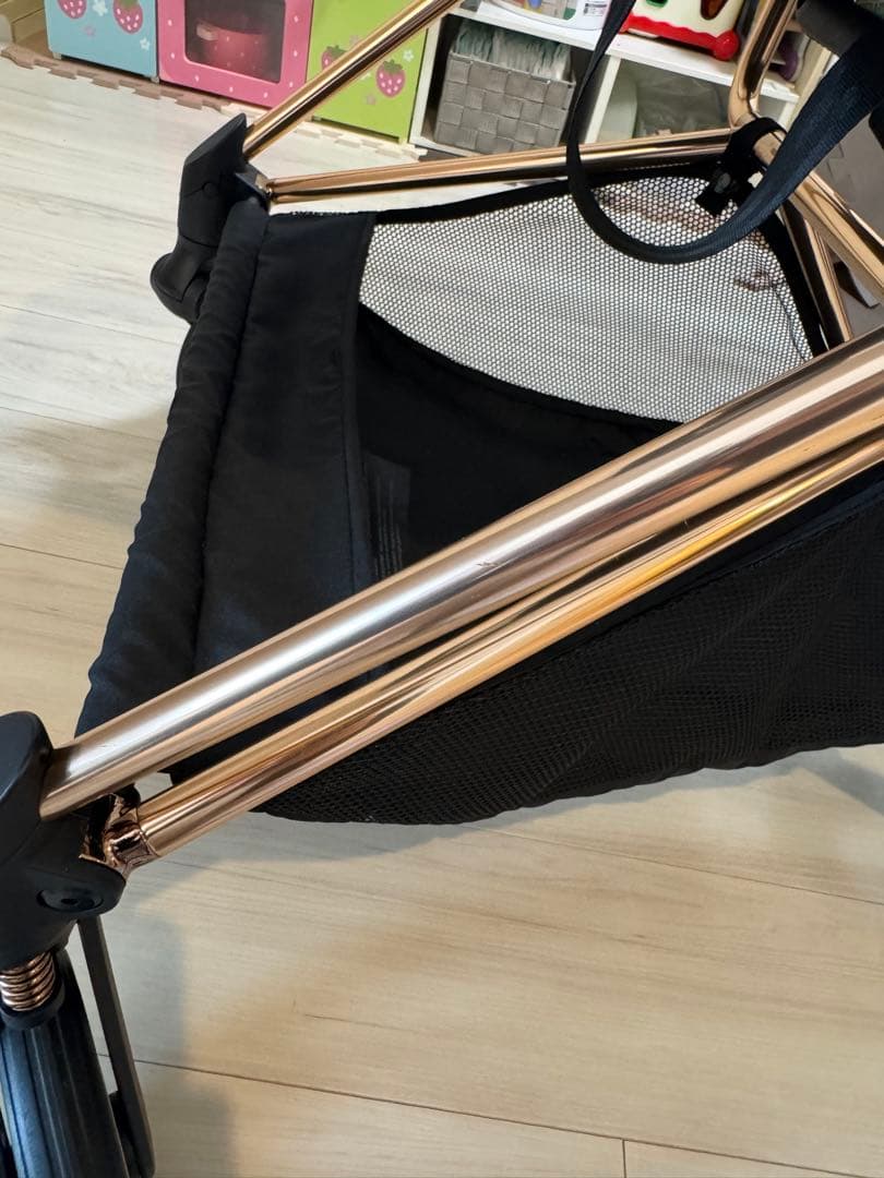 サイベックス　ミオス　ブラック　ピンクゴールドフレーム