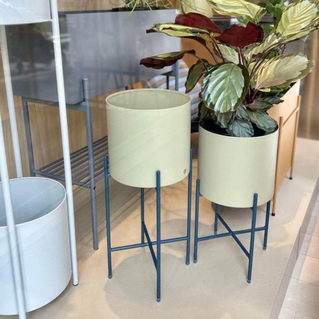 未使用 Hubschヒュプシュ 鉢カバー プランタースタンド カーキ φ25 ①