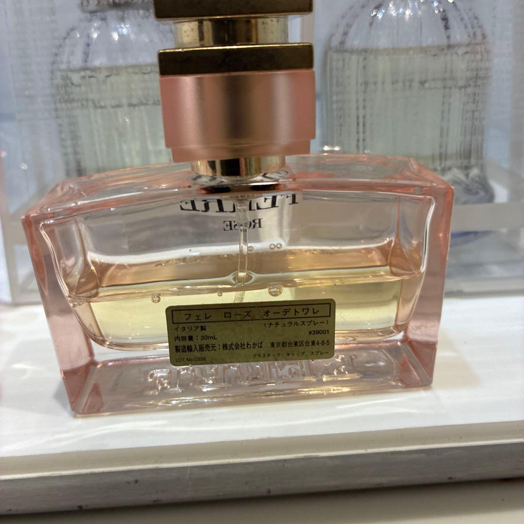 香水　25個まとめ売り　アナスイ　フェラガモなど