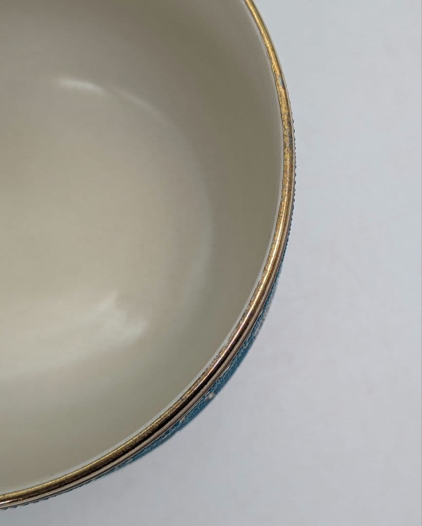 九谷焼 青粒鉄仙茶盌 合箱 抹茶碗 抹茶茶碗 茶道具 茶器 食器 在銘 釉薬