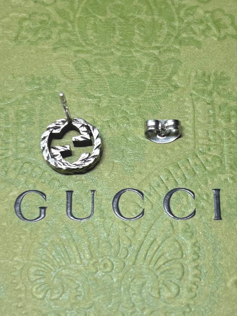 美品✨️ GUCCI グッチ アラベスク インターロッキング ピアス 片耳