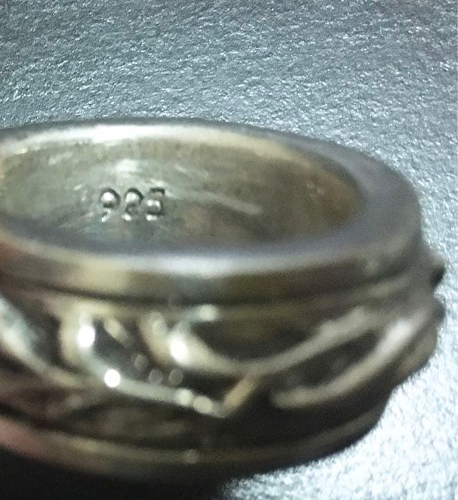 リ*君様 約25年前の物　18号前後　シルバーリング925　中央柄が回転　ゴツく