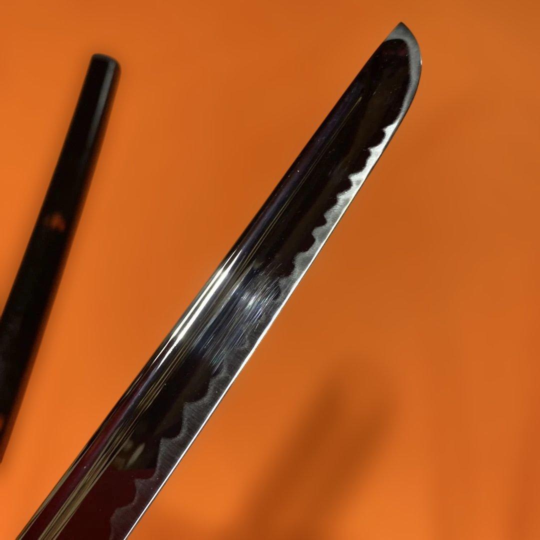 居合刀 黒柄 日出鳥木波図丸鍔 点炎黒呂鞘