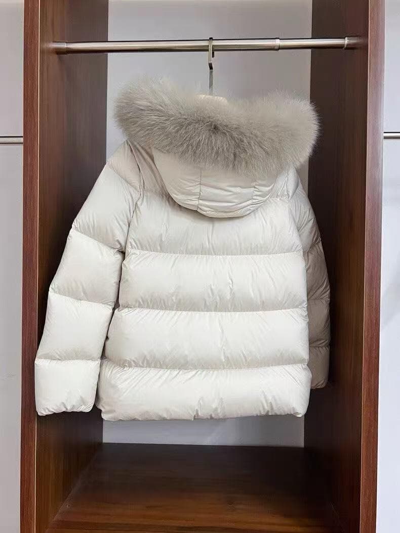 極美品アイボリー ファー付きダウンジャケット*