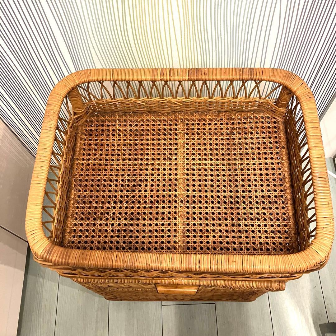 ゲリラセール　ラタンチェスト ランドリーラック ランドリーバスケット