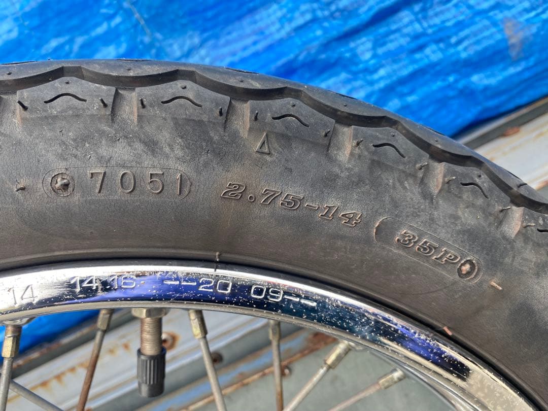 G926 リトルカブ ホイール IRC2.50-14 ダンロップ 2.75-14