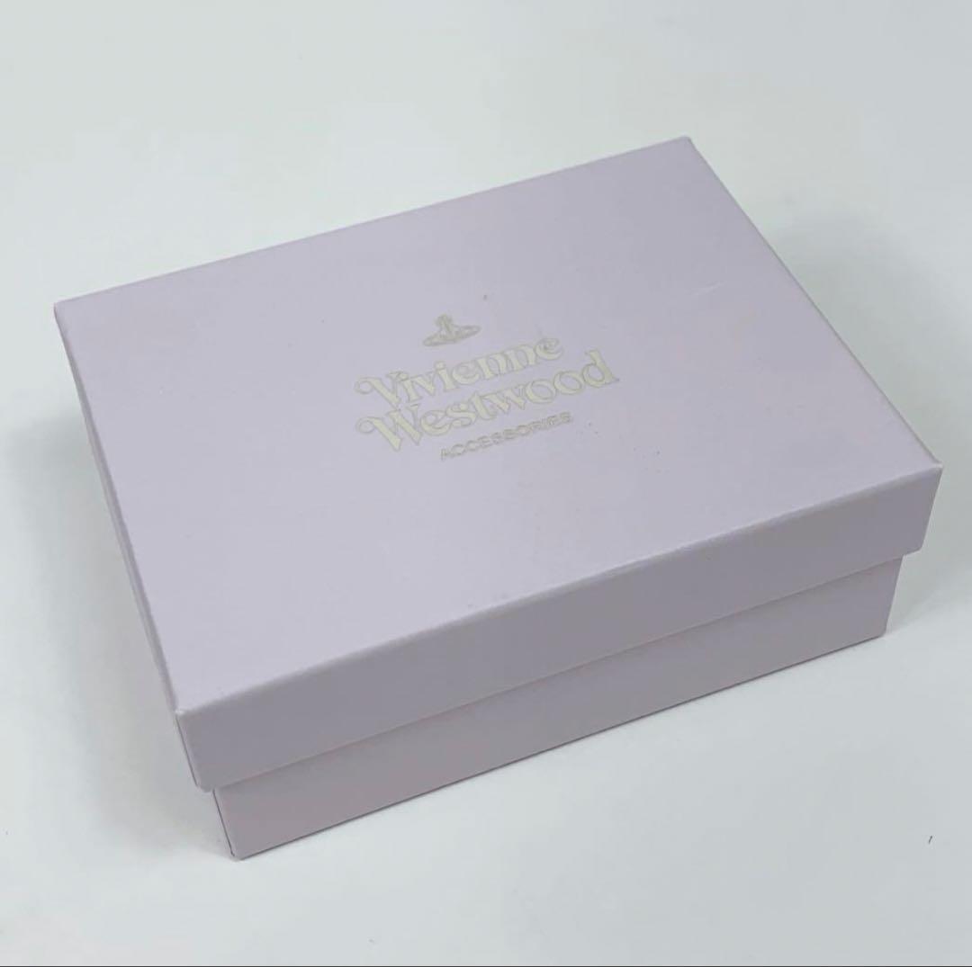 新品未使用品Vivienne Westwood　レザーキーホルダー　キーチャーム