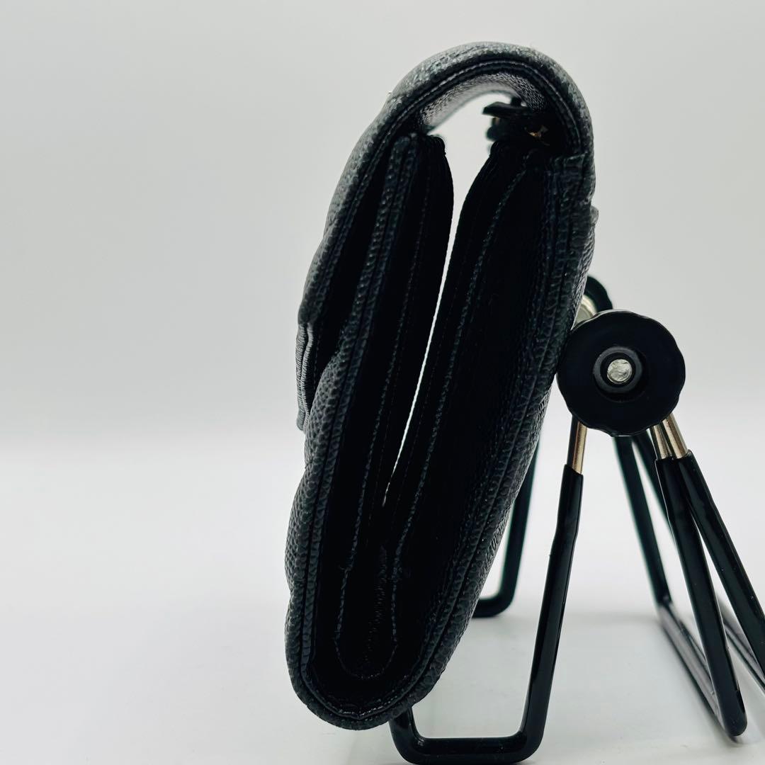 SAINT LAURENT 三つ折り キャビアスキン Vステッチ カサンドラ