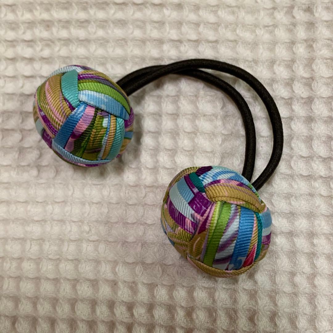 極美品 エルメス ポンポン ヘアゴム シルク ヘアアクセサリー