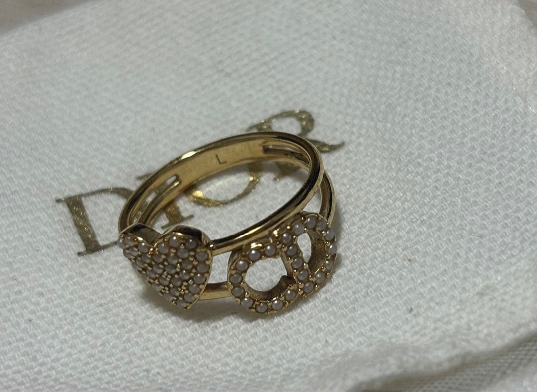 n*a様 【Dior】 CDロゴリング ハート パール ゴールド 指輪