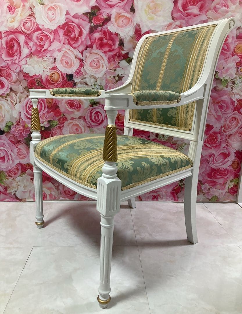 IDC大塚家具 デカペ仕上げ Bianco椅子 緑 アームチェア 一人用