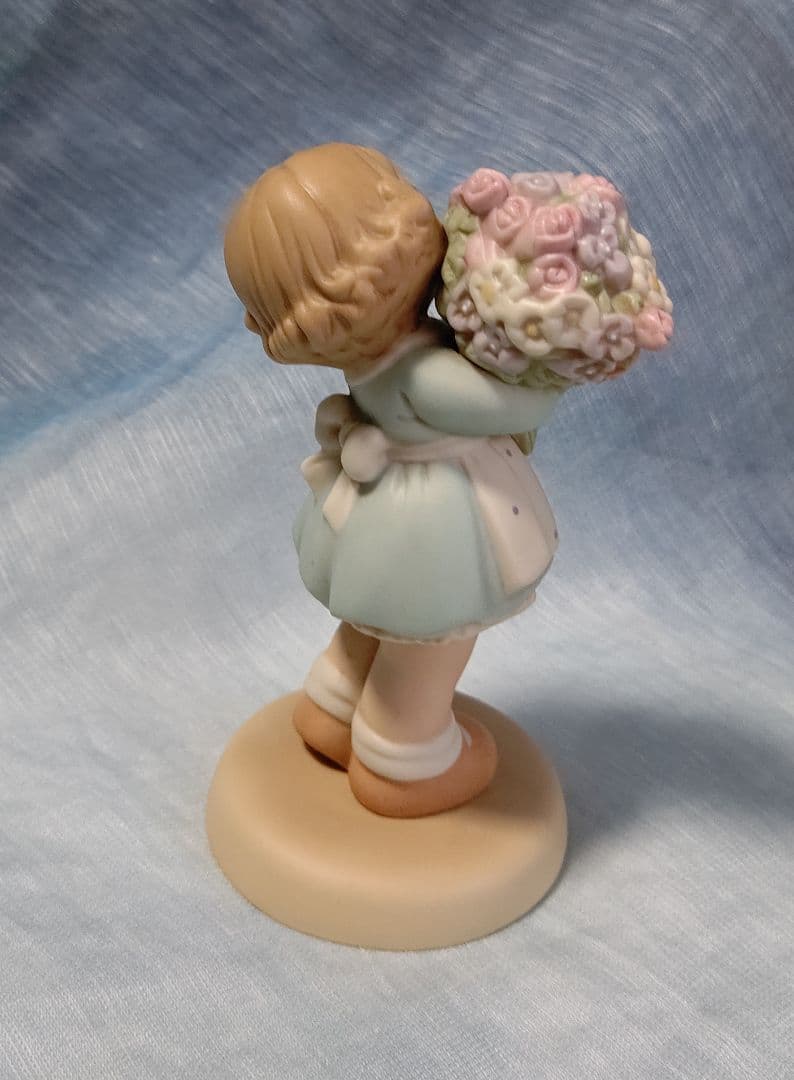 ルーシーアトウェル \" あなたは私の祝福の花束です \"超レア作品 陶器人形