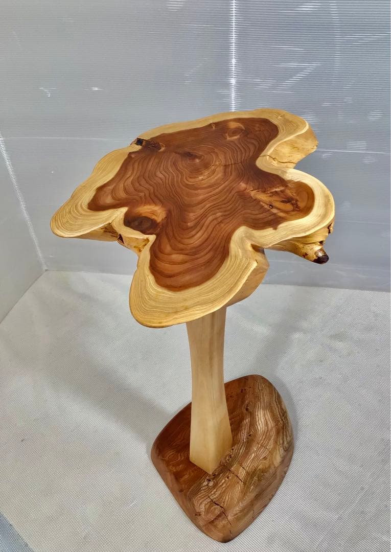 天然木　カイズカイブキ　花台　サイドテーブル　手造り　一点物