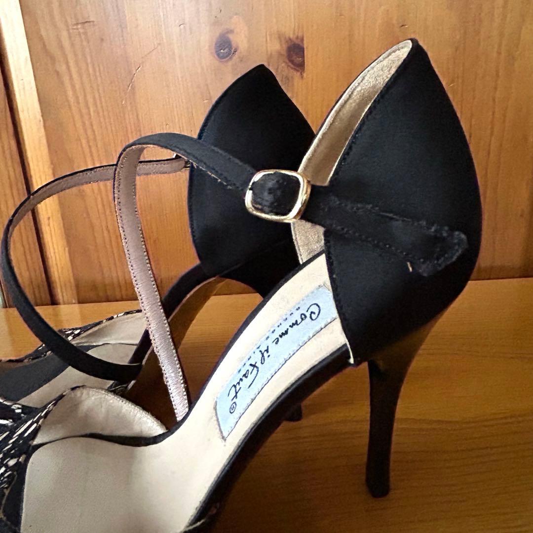 コムイルフォー アルゼンチンタンゴシューズ　オープントゥ 黒レース 38