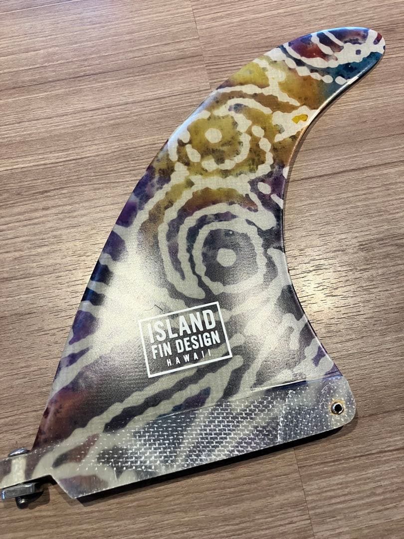 アイランドフィン　センター