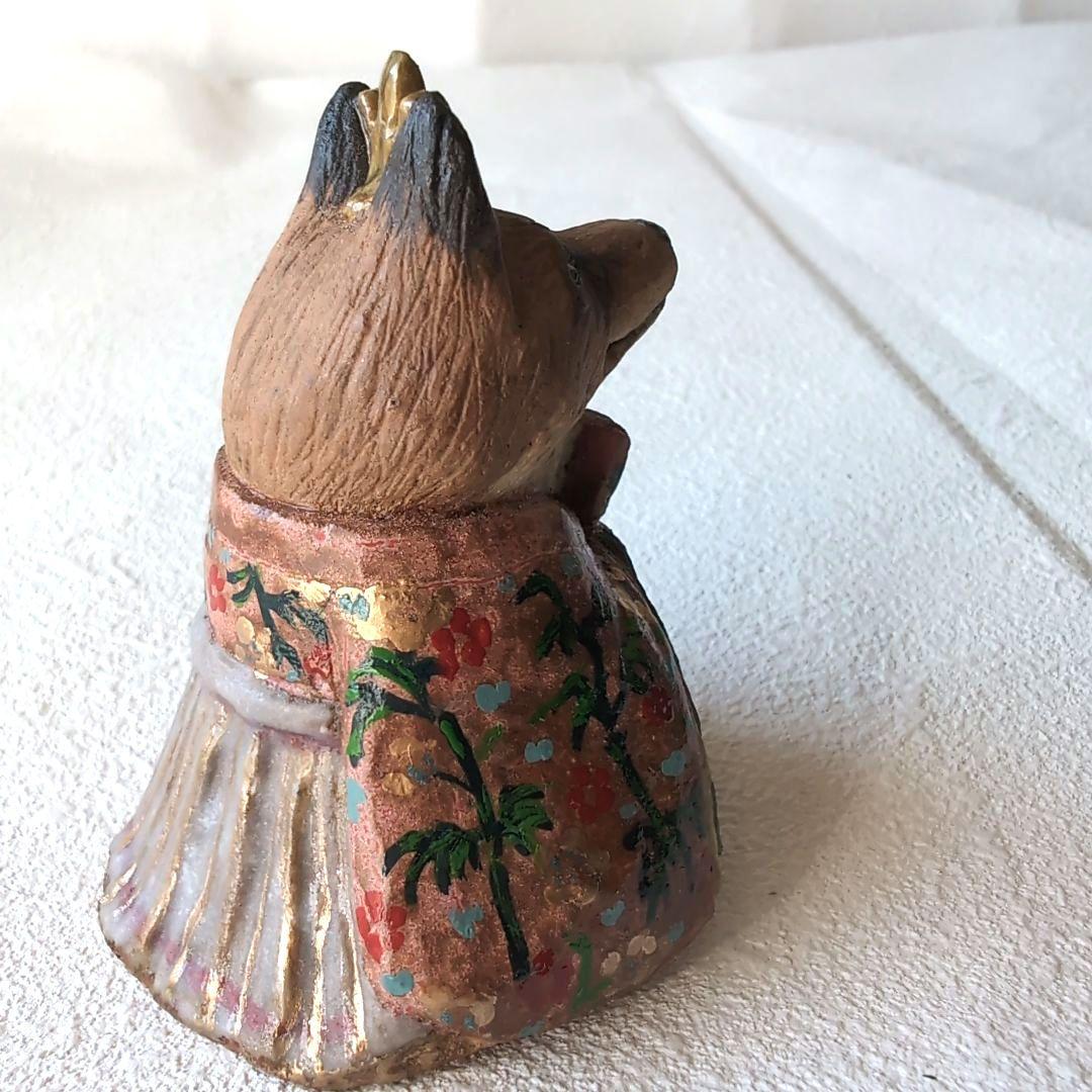 狐の雛人形3 陶器製　伝統的スタイル