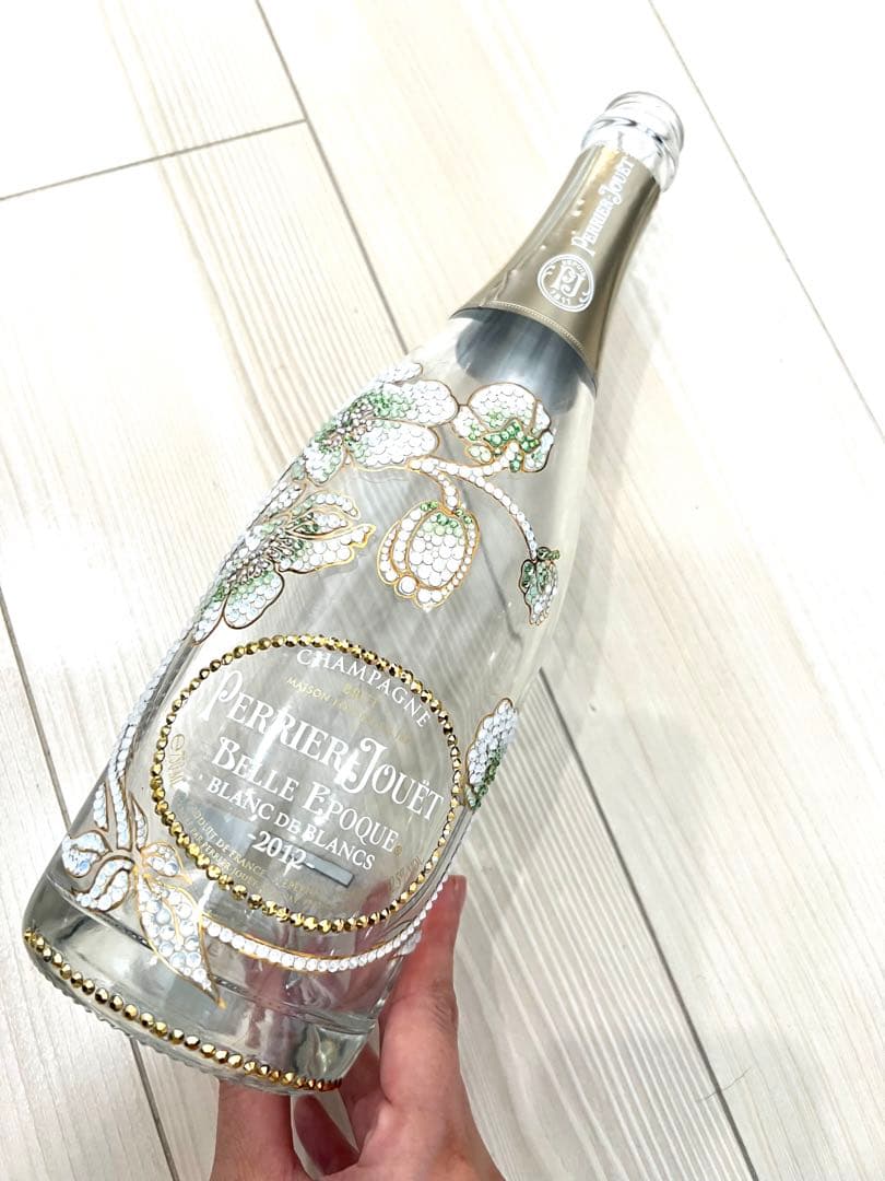 シャンパンボトル　スワロフスキー デコ