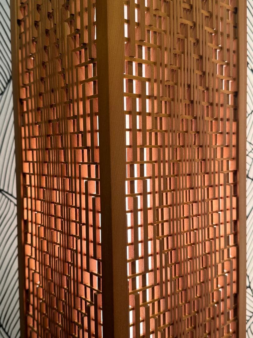 南部細目組紋様組子細工　行燈フロアライト