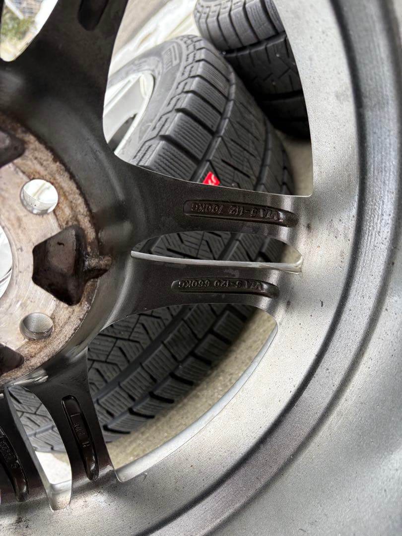 17インチアルミホイール　ベンツ　スタッドレス付き