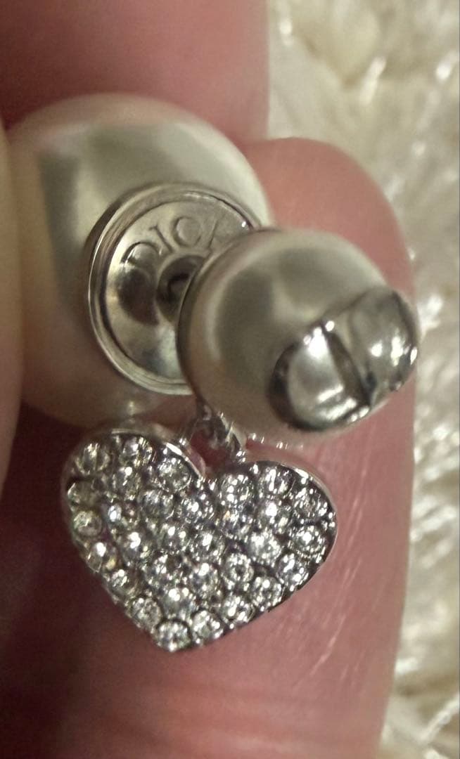 Dior Tribalesピアス　ハートチャーム