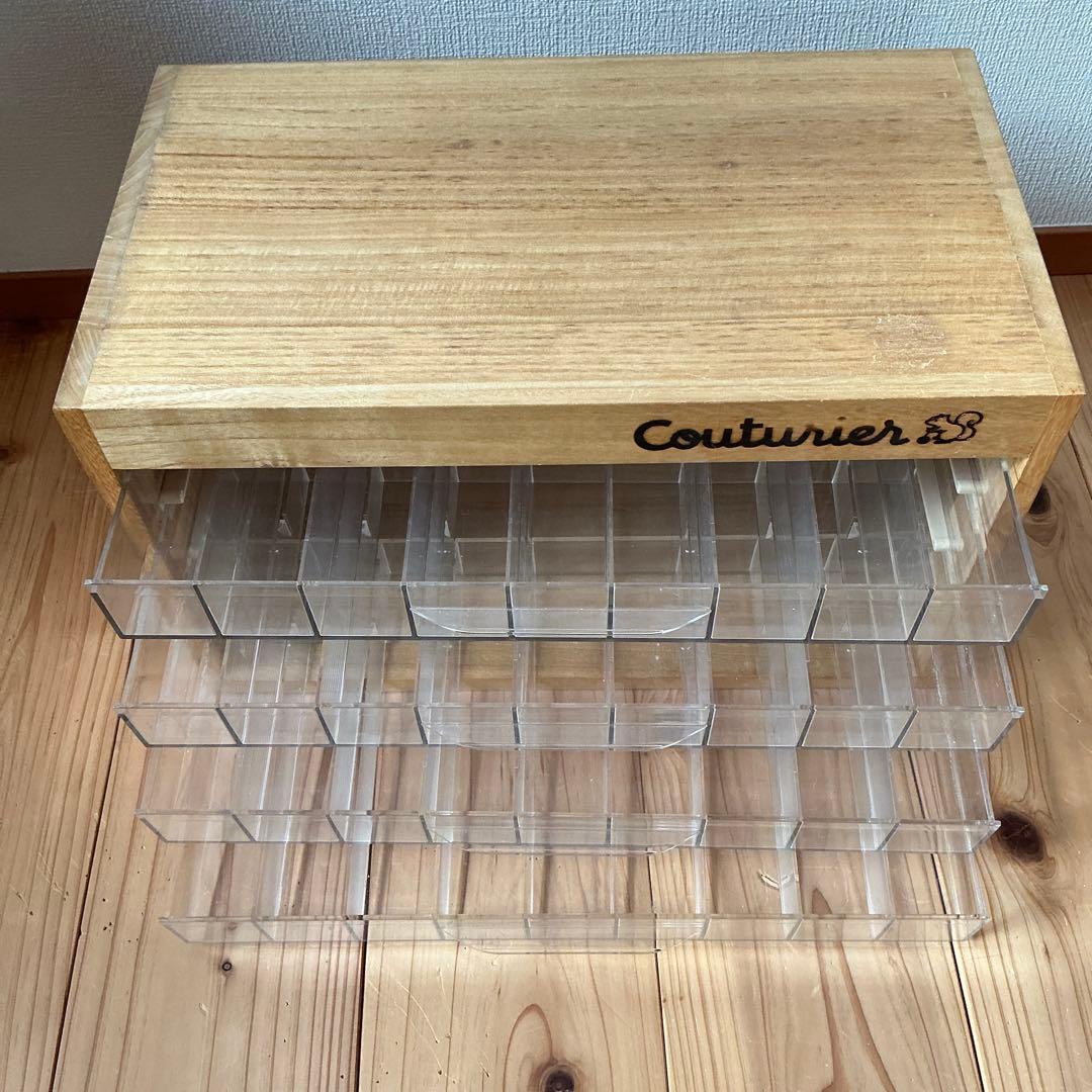 フェリシモ　クチュリエ　刺繍糸　棚　ラック　手芸