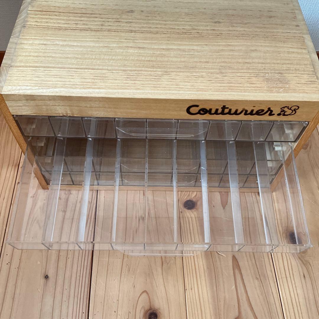 フェリシモ　クチュリエ　刺繍糸　棚　ラック　手芸