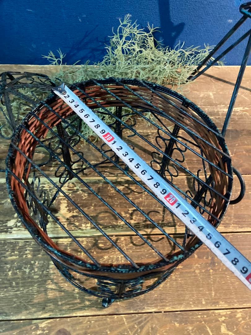 ガーデニング雑貨アンティーク　ガーデン雑貨　オーナメント　イーゼル　バードケース