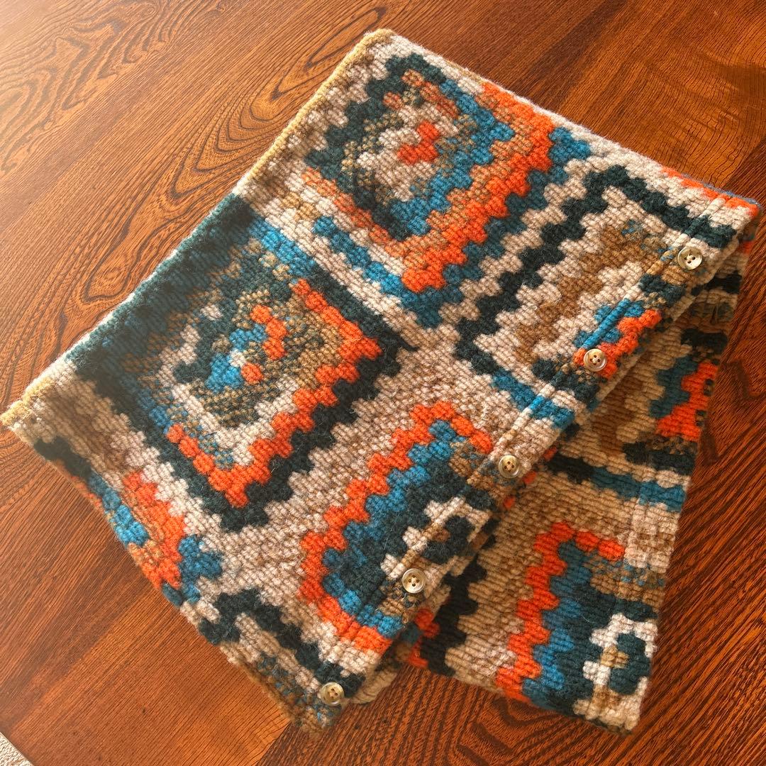 ガーメンツ　ストール Button Shawl - Crochet Knit -