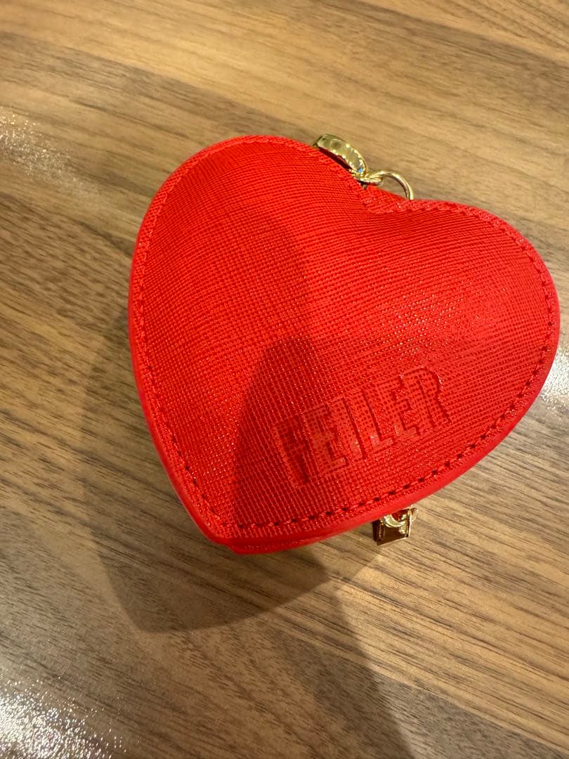 フェイラー　ユニ　ハートチャーム