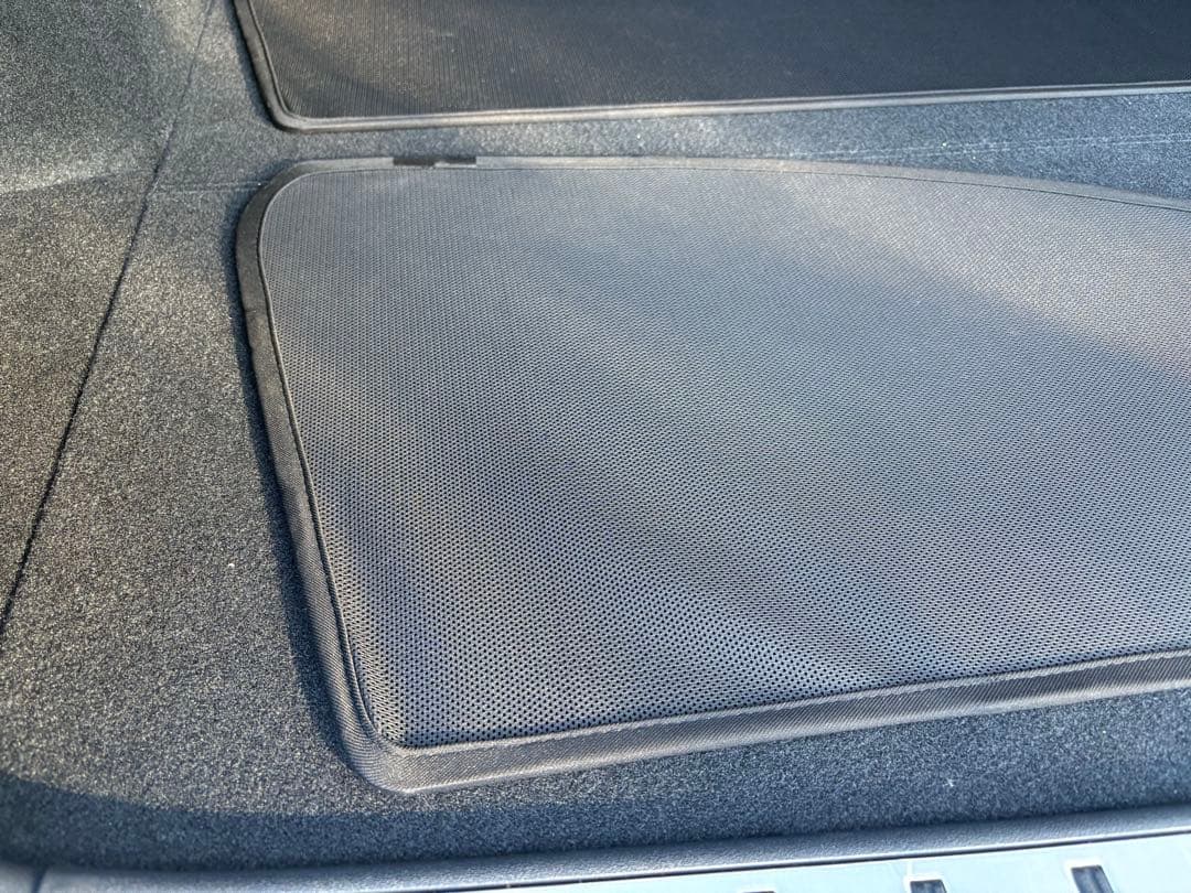 シンクデザイン　20系レクサスRX用サンシェード　フロント2枚