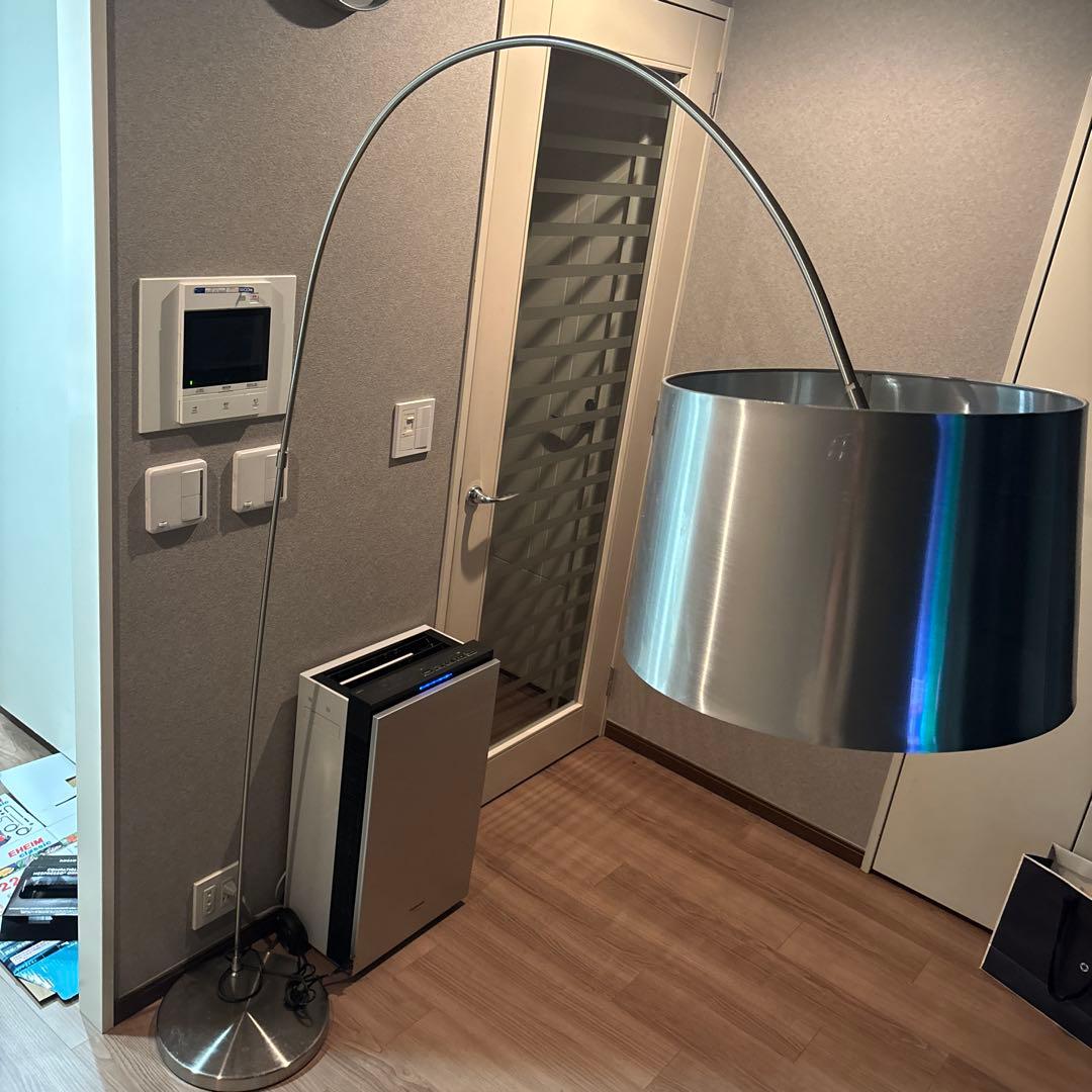 ボーコンセプトBoConcept フロアランプ