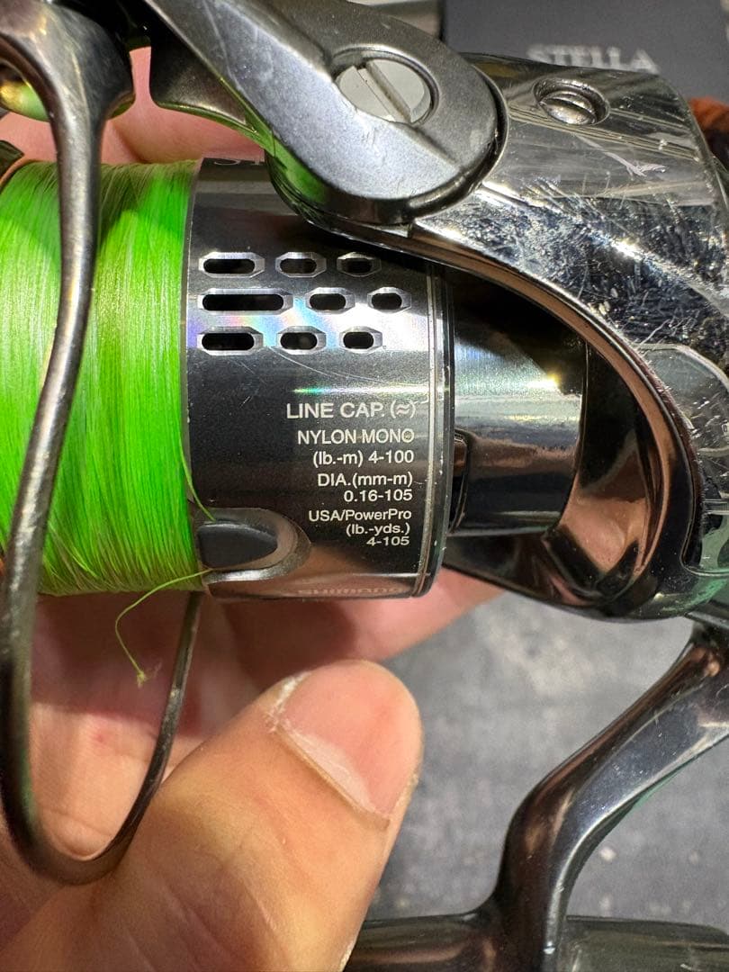 18STELLA C2000SHG スピニングリール