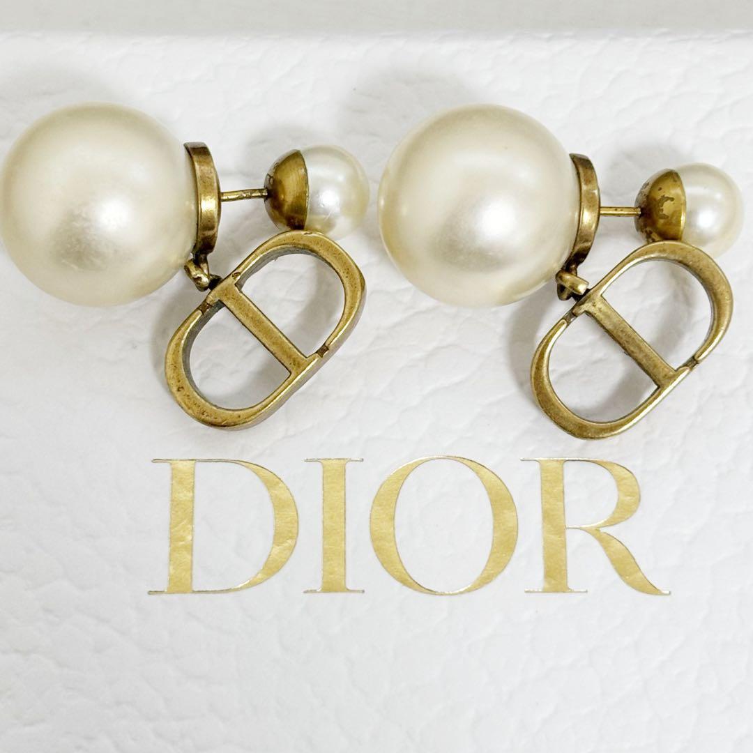 人気✨ディオール トライバル パール ピアス Dior レディース アクセサリー