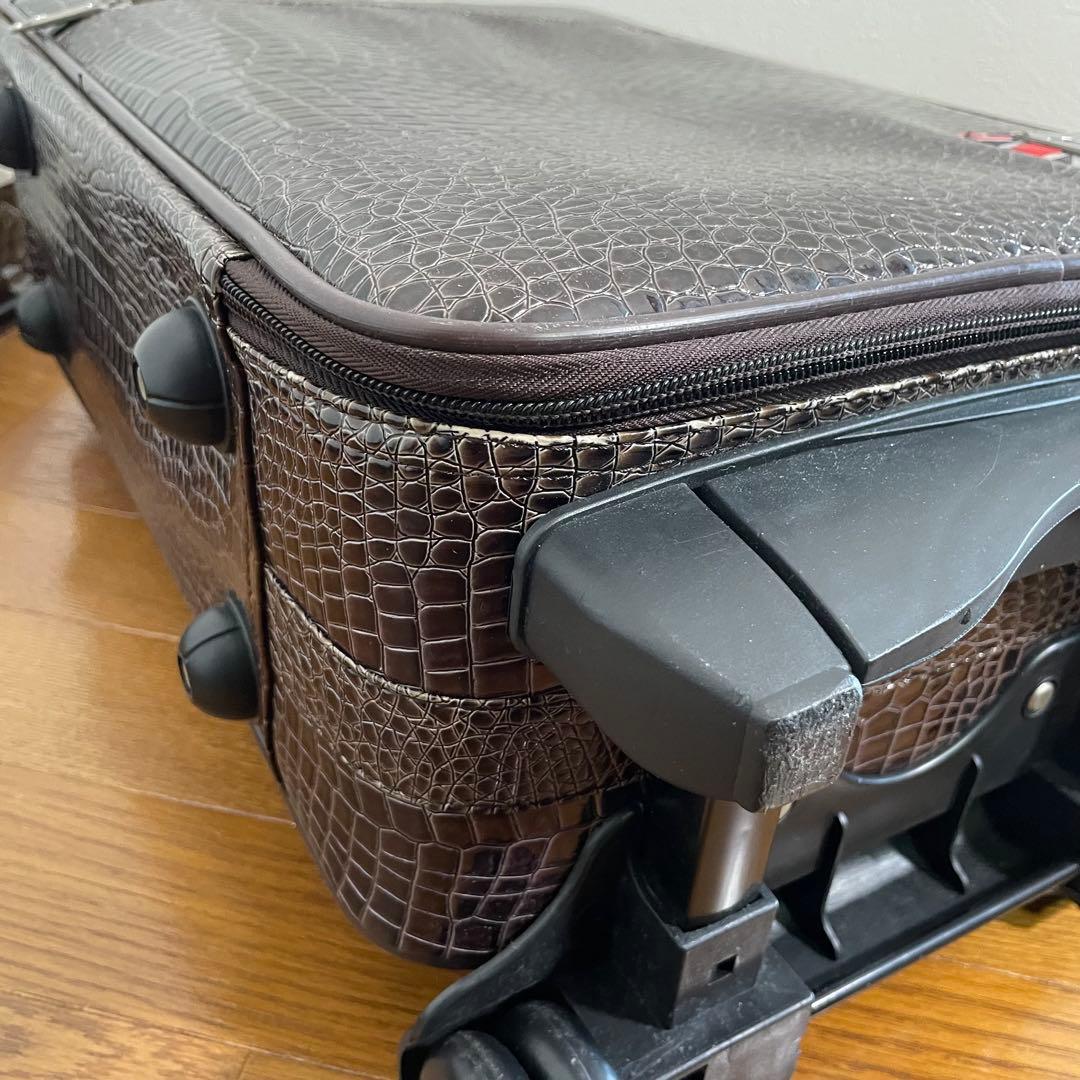 【美品】NORTON キャリーケース　クロコ型押しデザイン