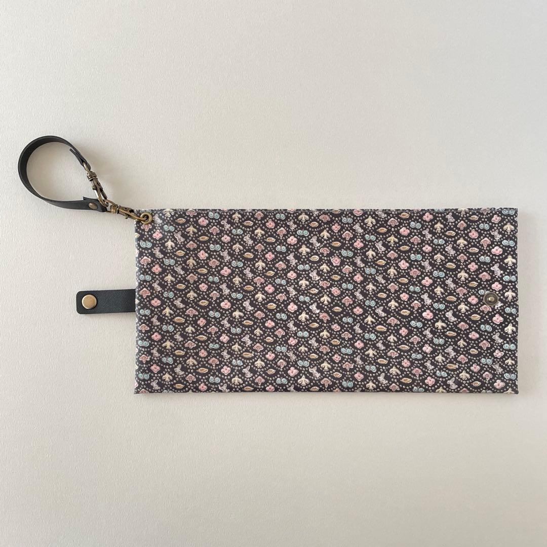 リバティ ラミネート 携帯ティッシュケース〈フォレストウェーブ〉ミストブラック