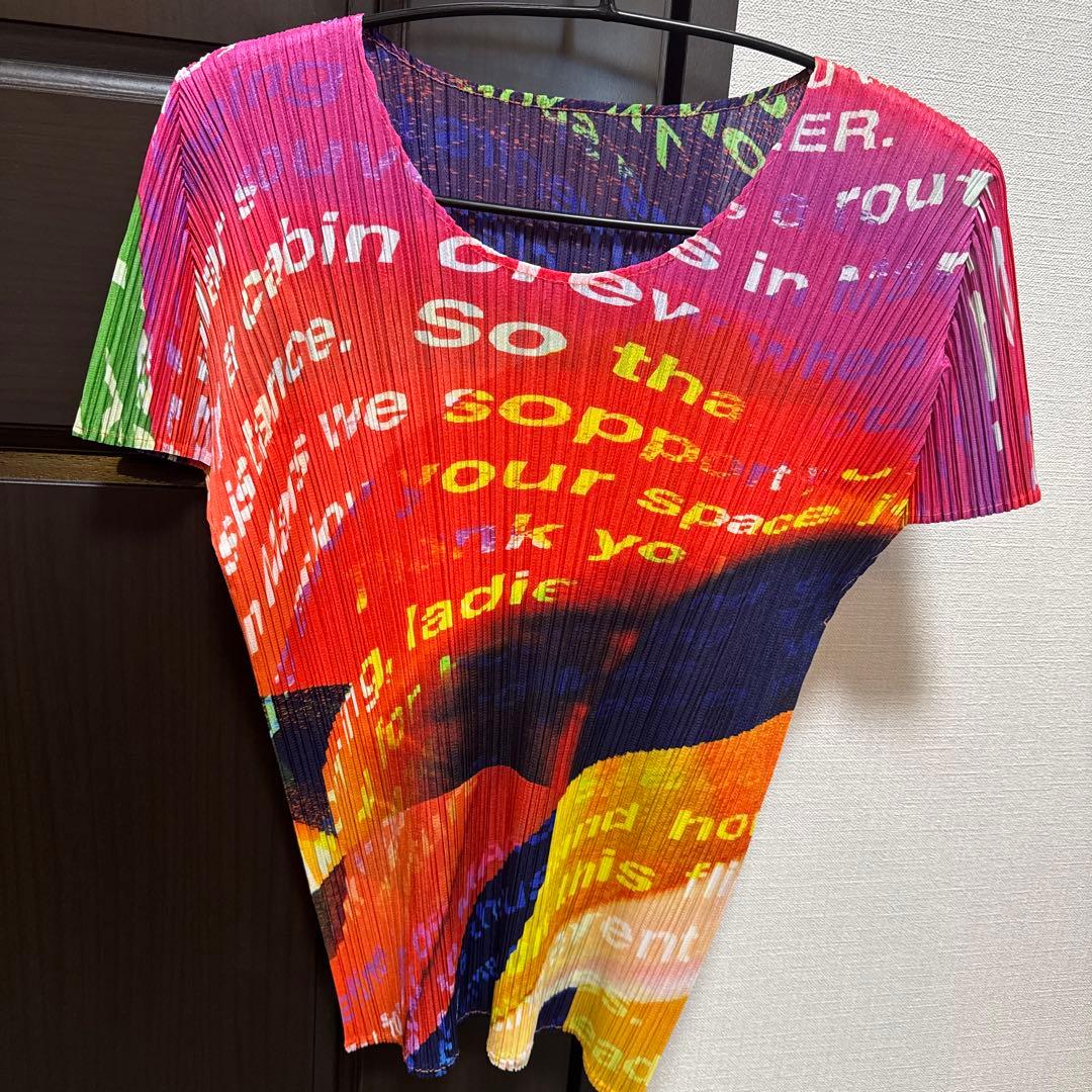 プリーツプリーズ　トップス