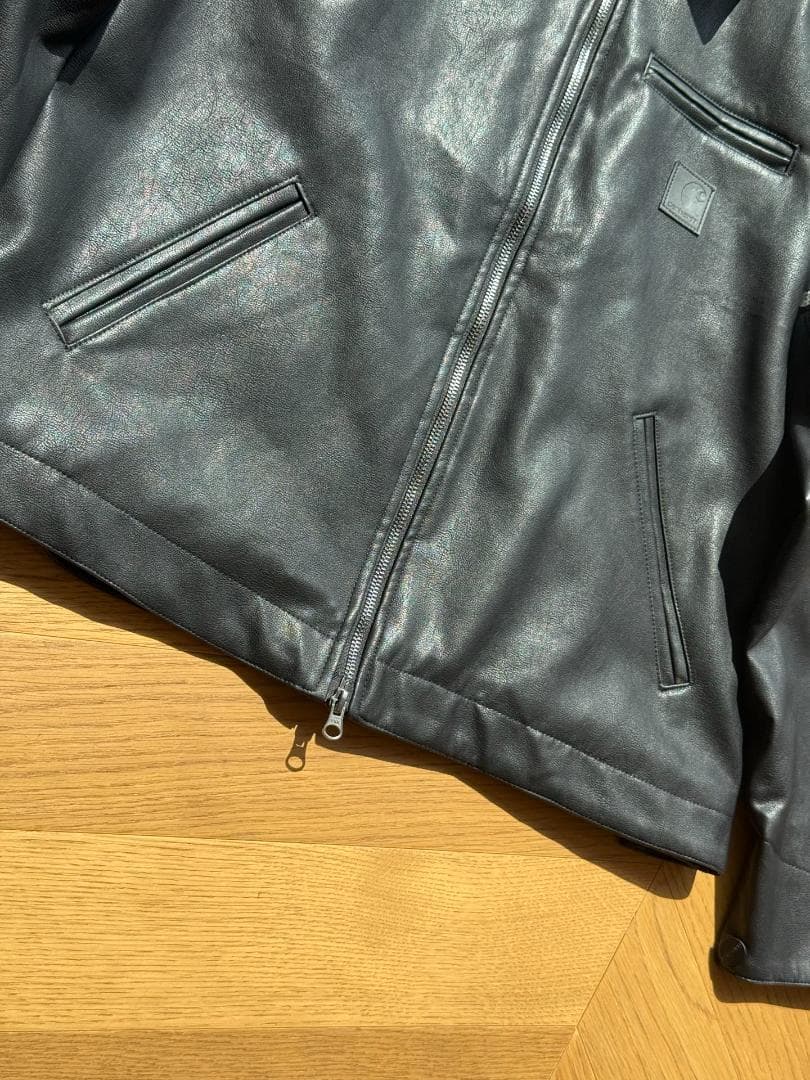 Carhartt WIP ブラックレザー ジップアップジャケット