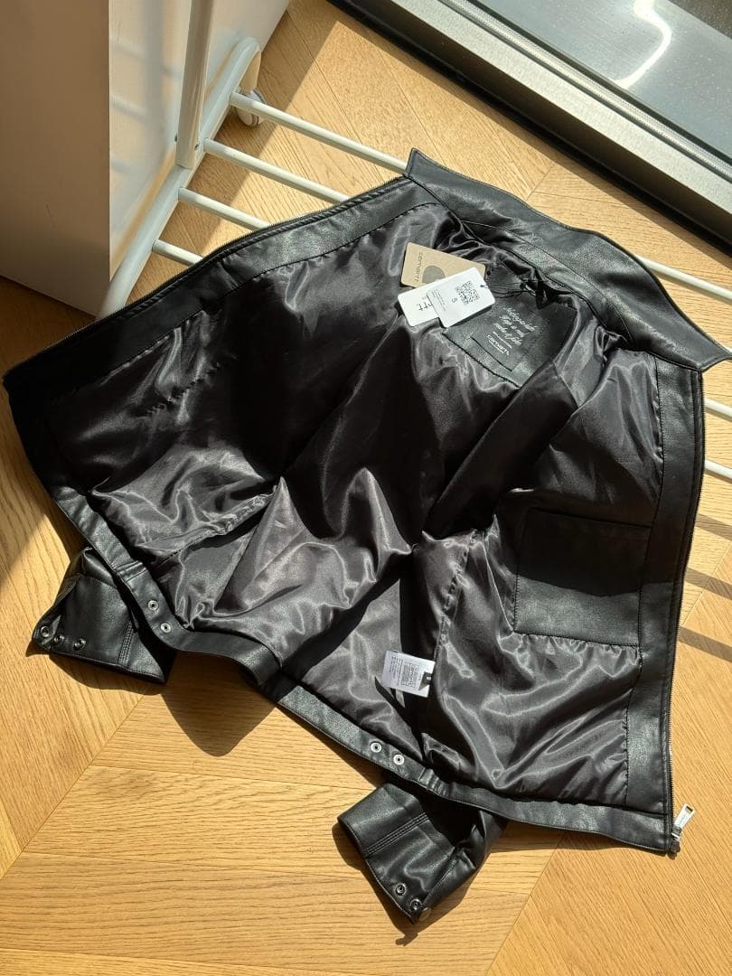 Carhartt WIP ブラックレザー ジップアップジャケット